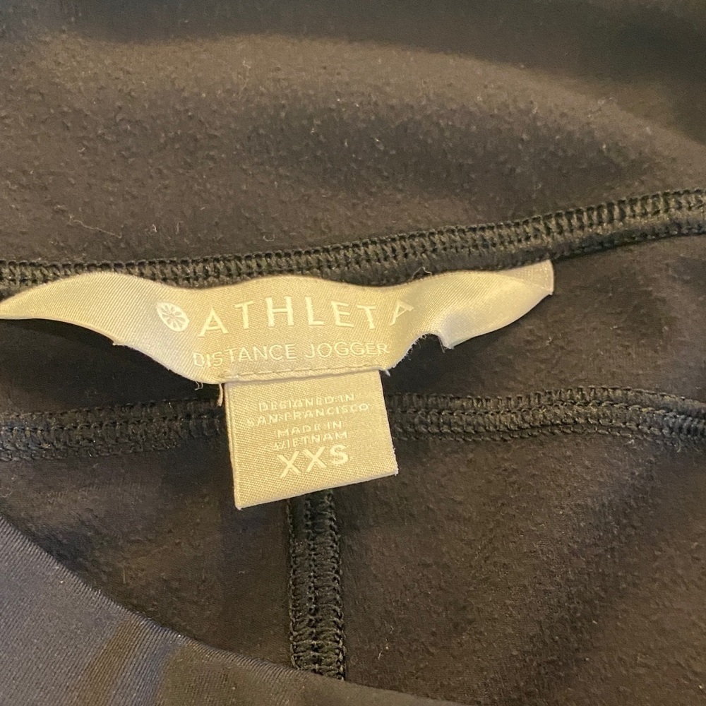 Athleta Black Distance Jogger cuffed size XXS